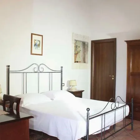 Bed and breakfast Antica Masseria La Fiumara 3*